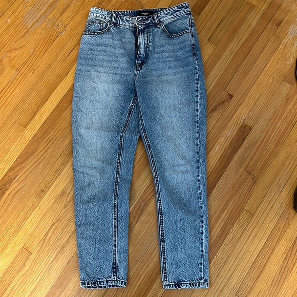 Vero Moda High Rise Jeans - Picture 1 of 5